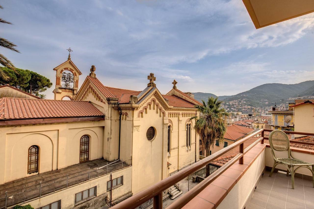 Aweshomeitaly - Bay Windows Apartment La Spezia Exterior photo